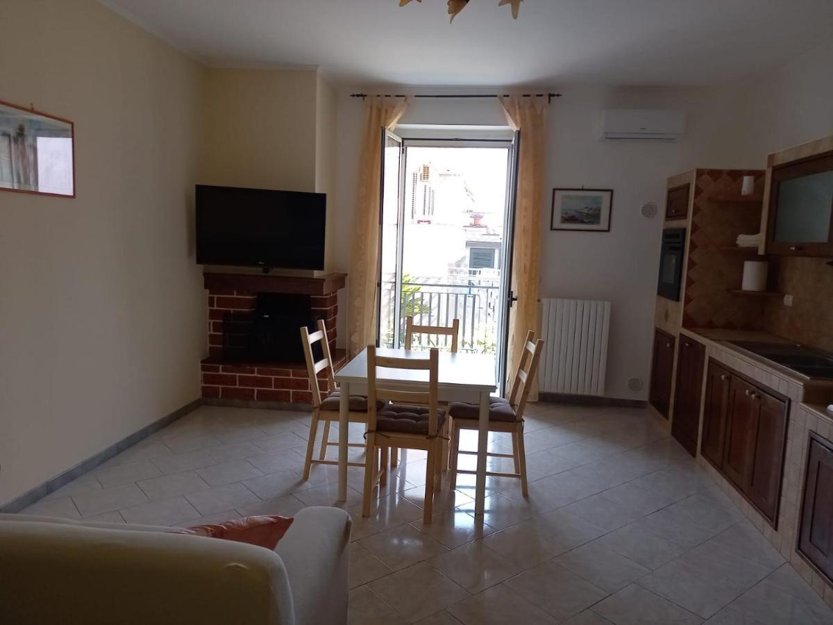 La Dimora Di Angela Apartment Conversano Ngoại thất bức ảnh